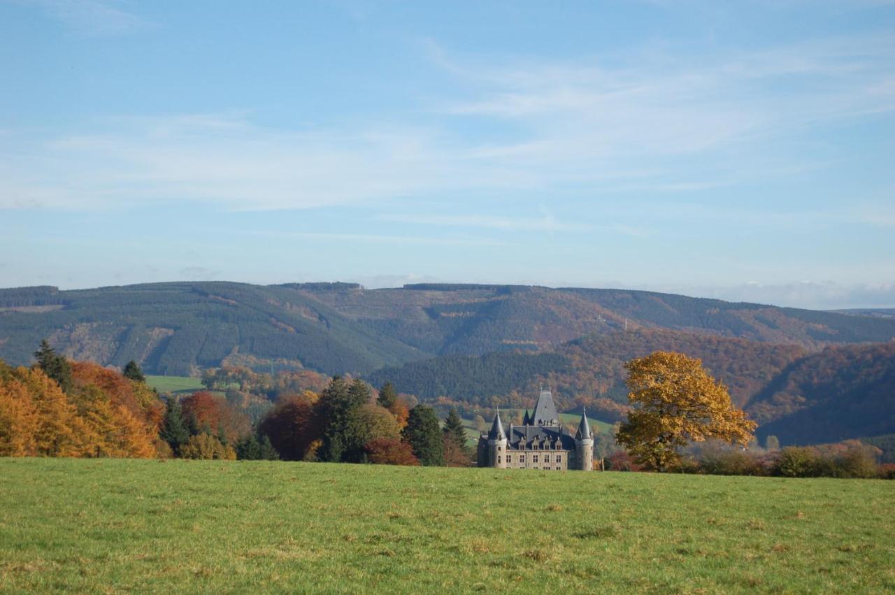 Le Fagotin - Youth Hostel Stoumont Bagian luar foto