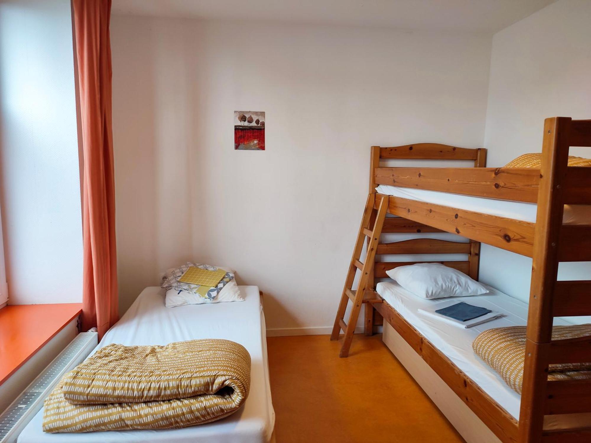 Le Fagotin - Youth Hostel Stoumont Bagian luar foto
