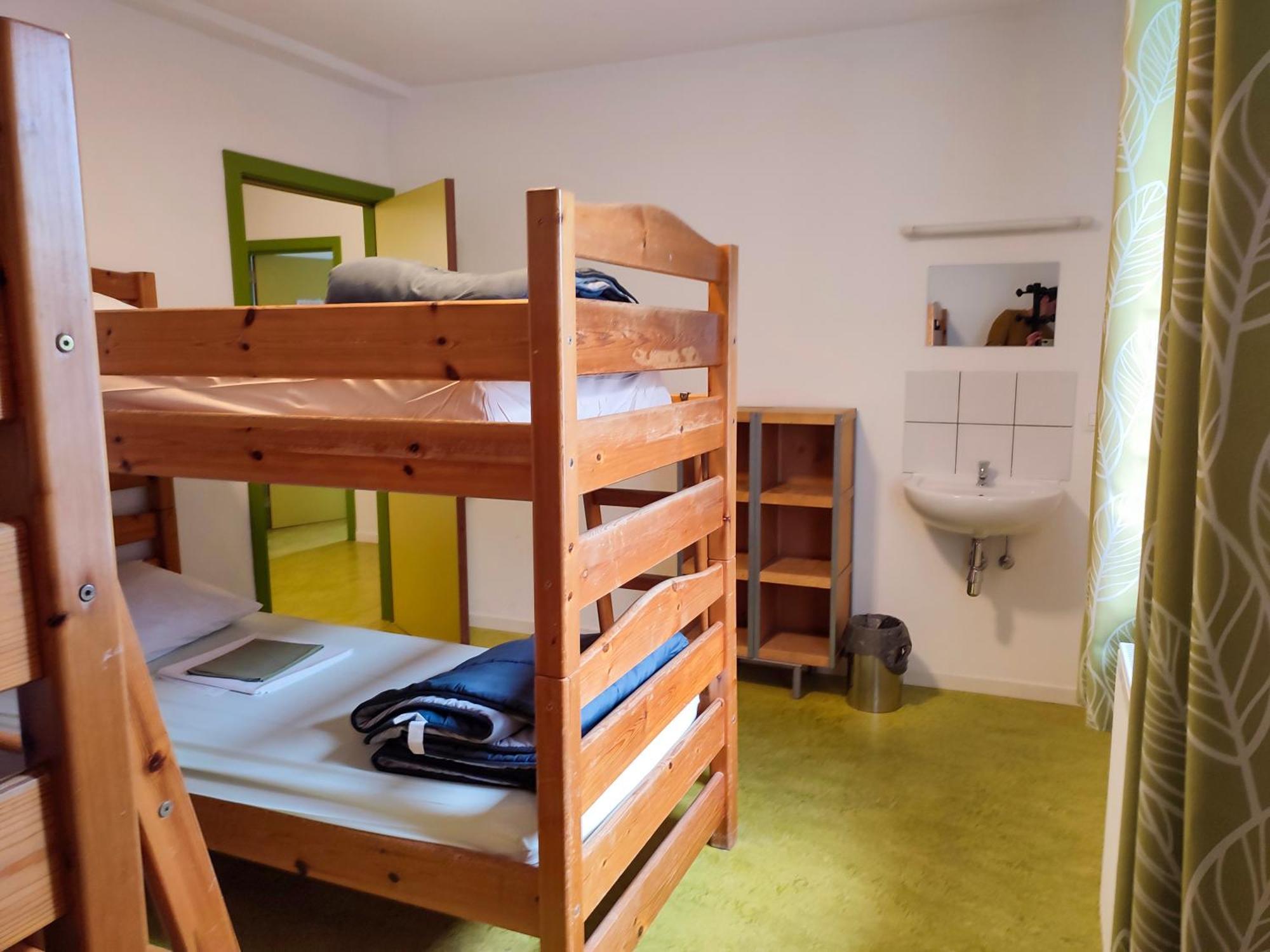Le Fagotin - Youth Hostel Stoumont Bagian luar foto